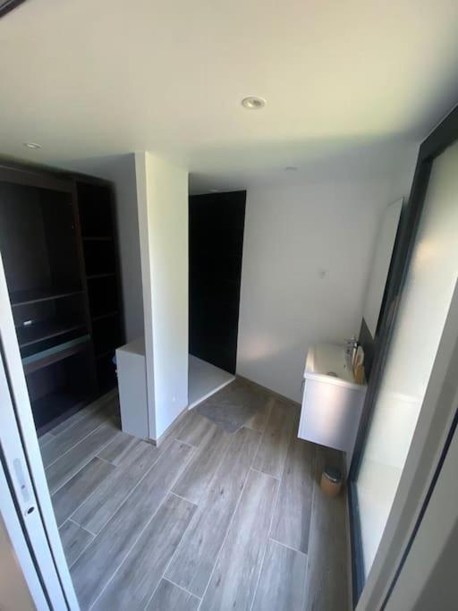 Maison En Pierre A Clermont-L'Herault Brignac  Екстер'єр фото